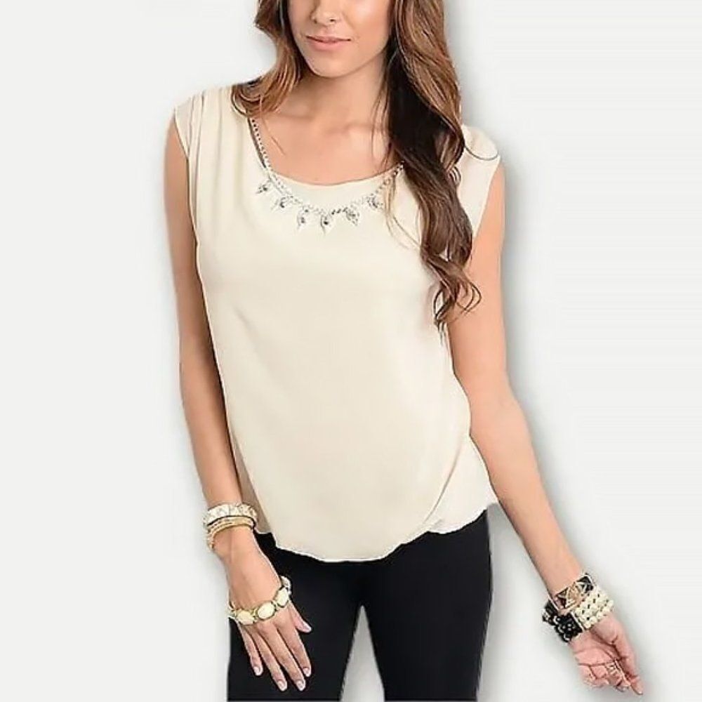 *Clearance* Must Have Cream Top with Necklace